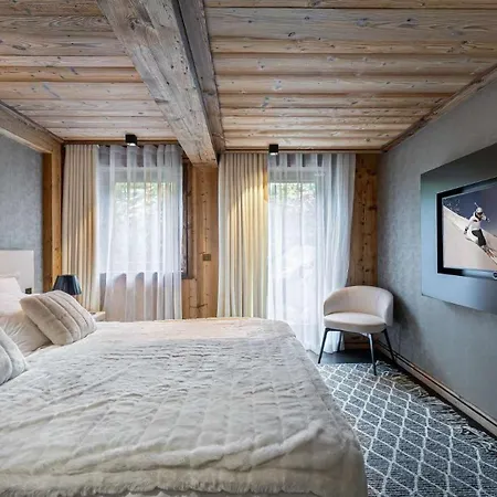 Delux Pool Apres-ski - Chalet Holiday home Mayrhofen